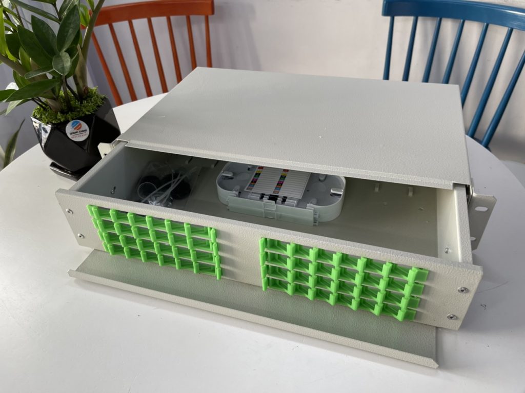 Hộp phối quang ODF 48Fo rack trượt